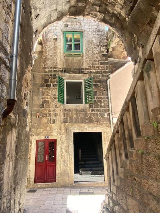 Ferienwohnung Diokletian'S Golden Nest Split Exterior foto
